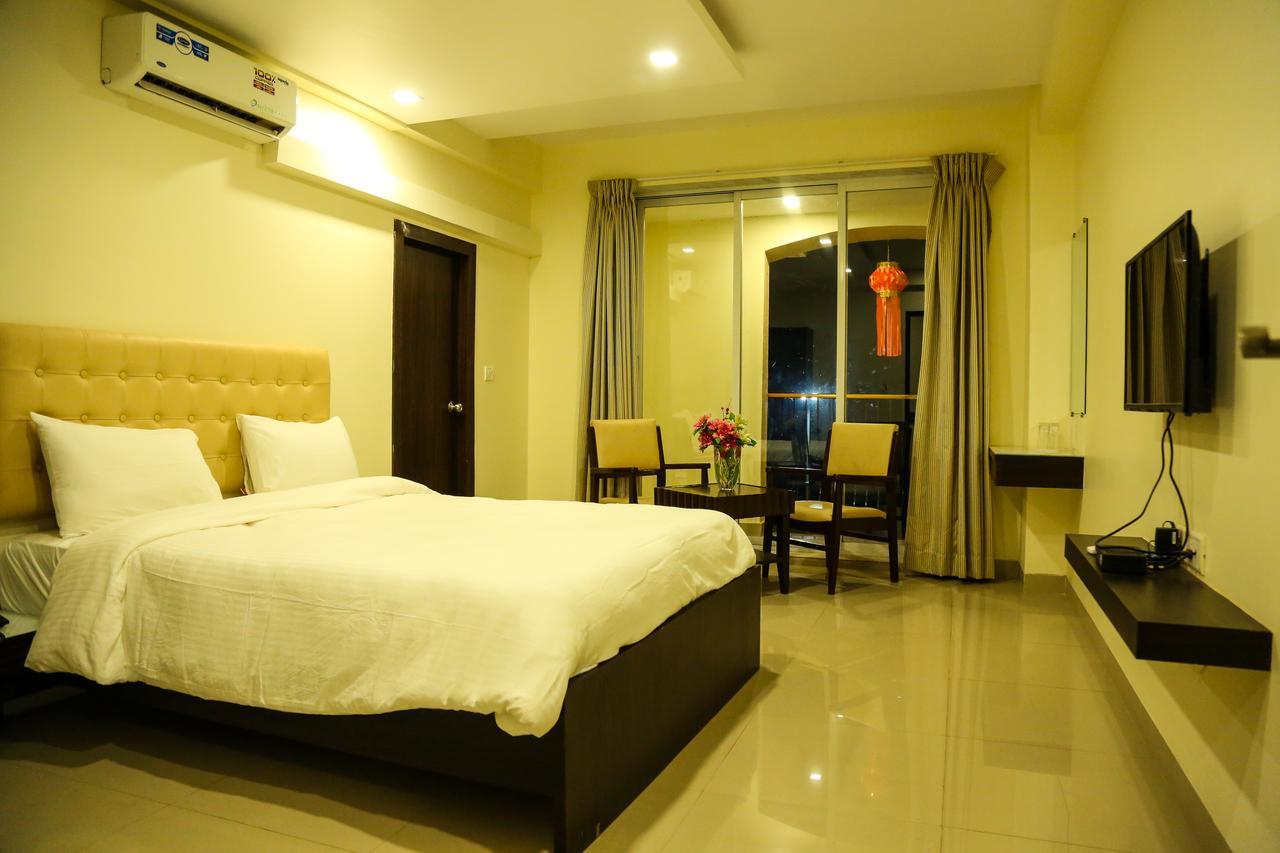 Hotel Saheb Panvel Exterior foto